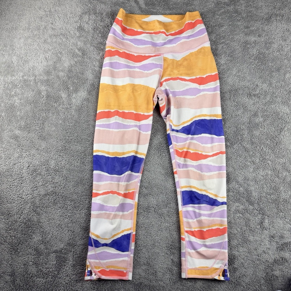 Lululemon True Self Crop Capri Womens 4 Blue Bleacher Stripe Lattice Leg